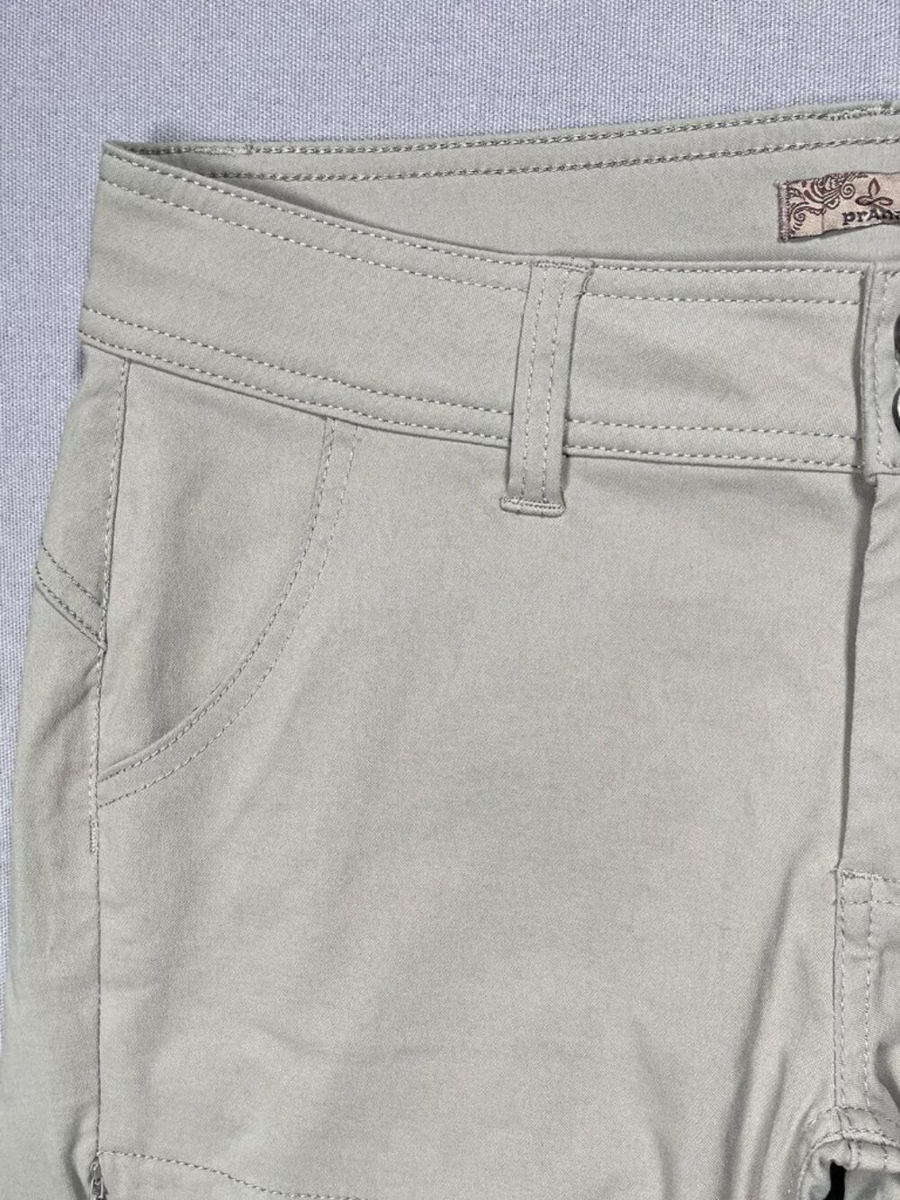 Prana Halle Outdoor Hiking Zion Stretch Roll Up Khaki Pants - Women Size 4 X 32 - Picture 7 of 16
